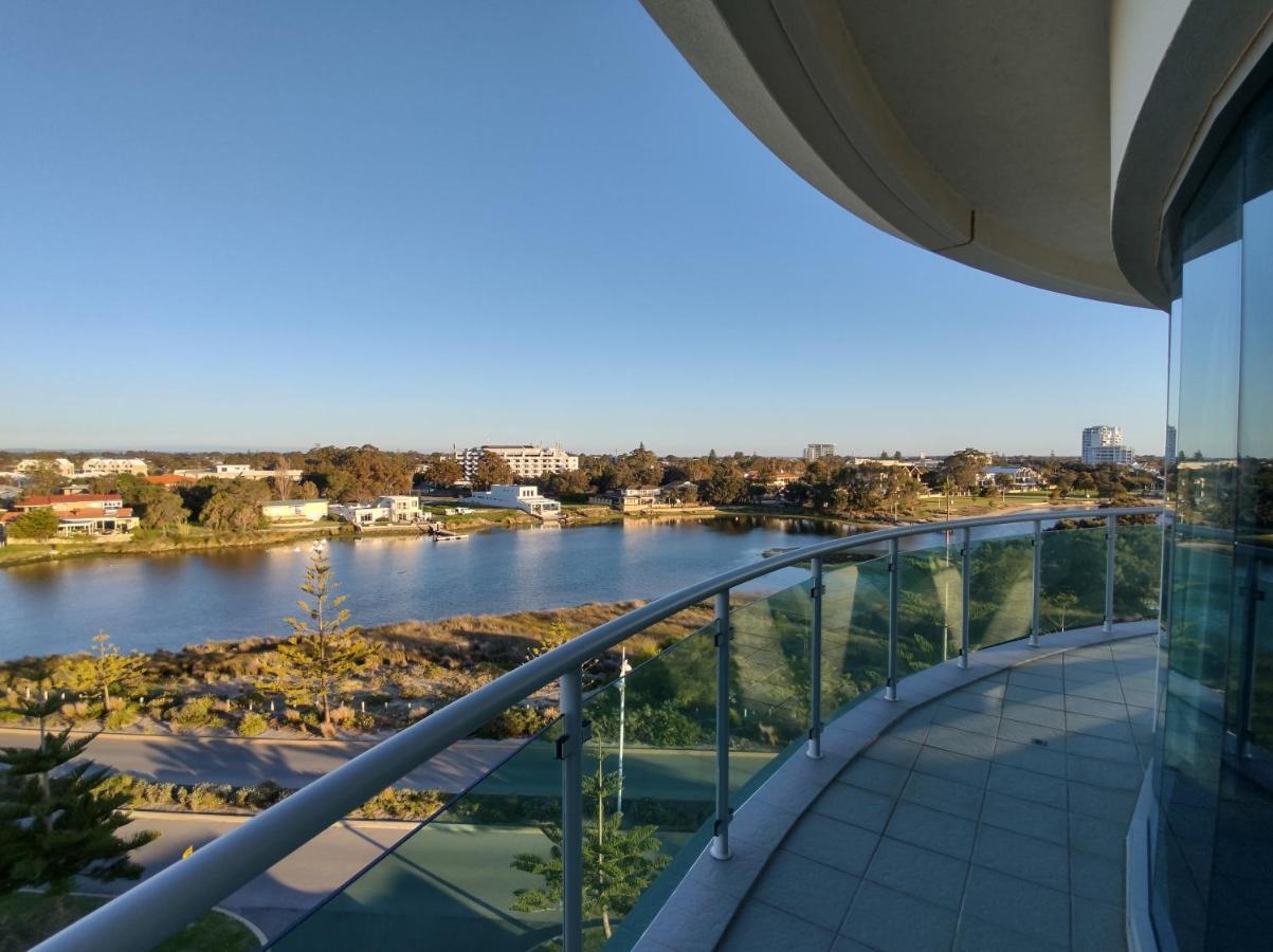 A 406 Fantastic Ocean Beach And Marina View Apt - 만두라 외부 사진