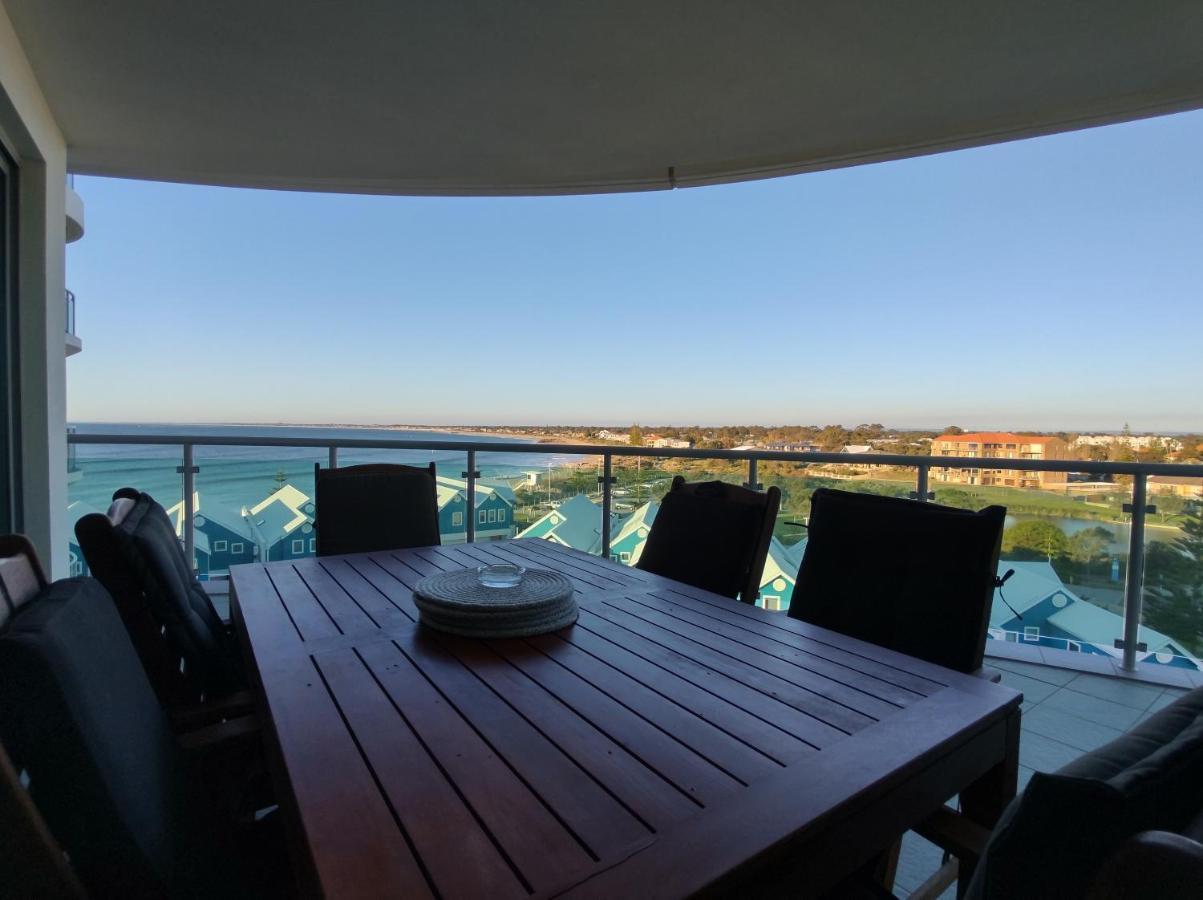 A 406 Fantastic Ocean Beach And Marina View Apt - 만두라 외부 사진