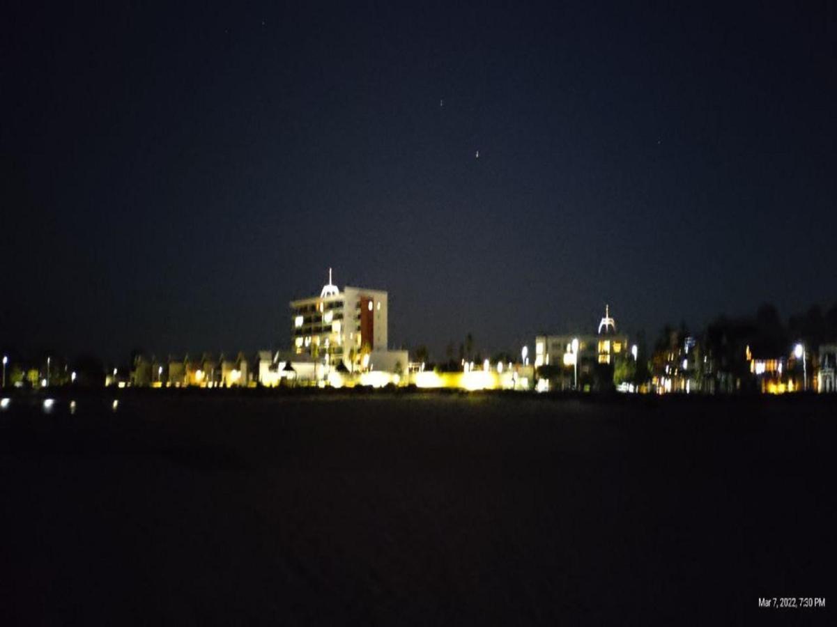 A 406 Fantastic Ocean Beach And Marina View Apt - 만두라 외부 사진