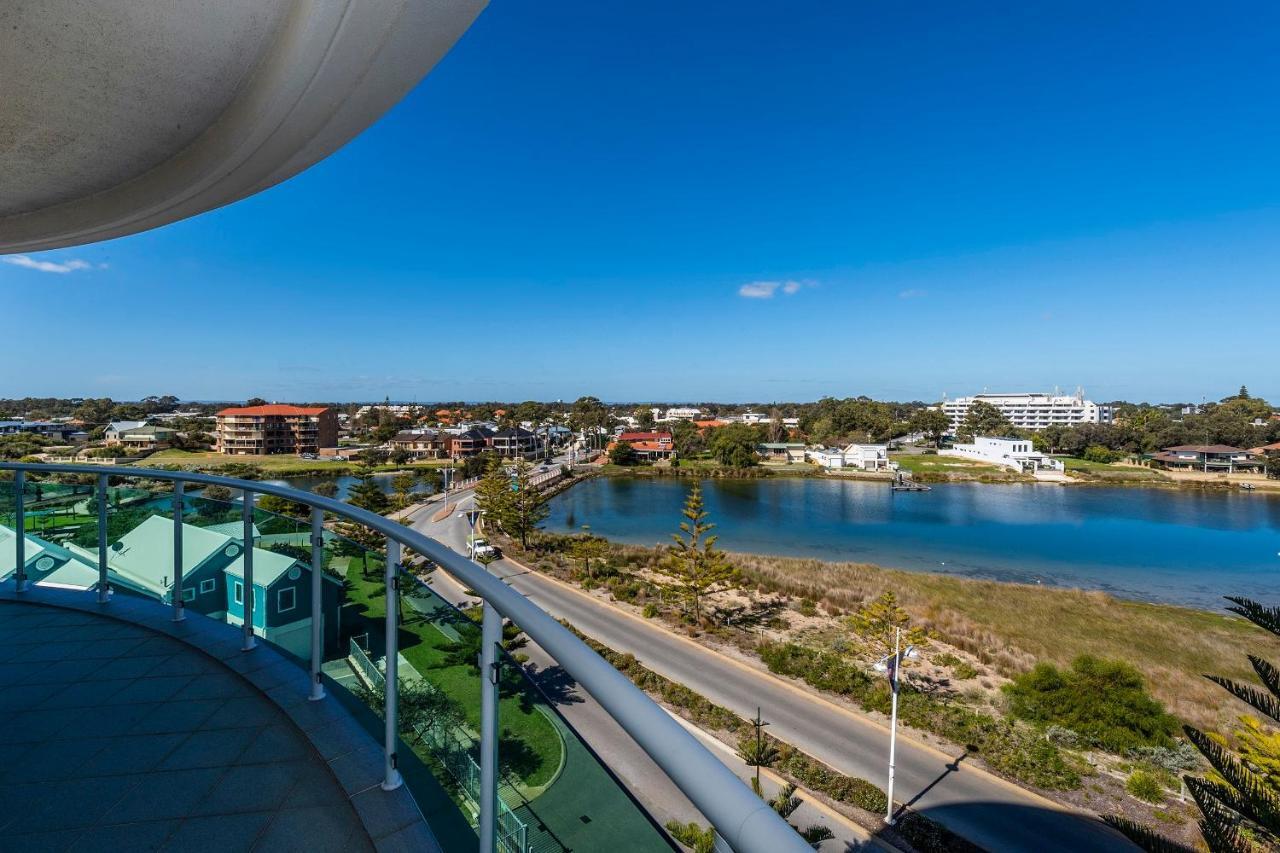 A 406 Fantastic Ocean Beach And Marina View Apt - 만두라 외부 사진
